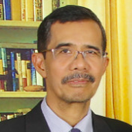 Dr. Asmuddin Natsir